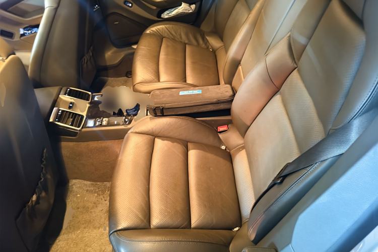 Used Porsche Panamera 2014 Panamera 4 3.0T Left Rear Seat