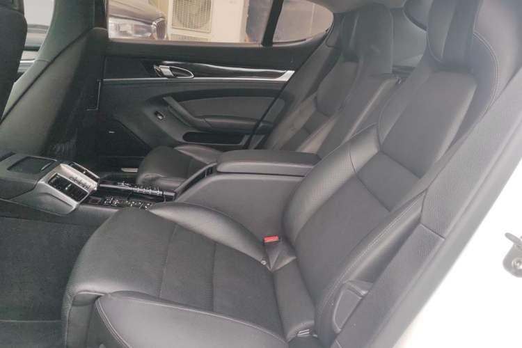 Used Porsche Panamera 2014 Panamera 4S Executive 3.0T Left Rear Seat
