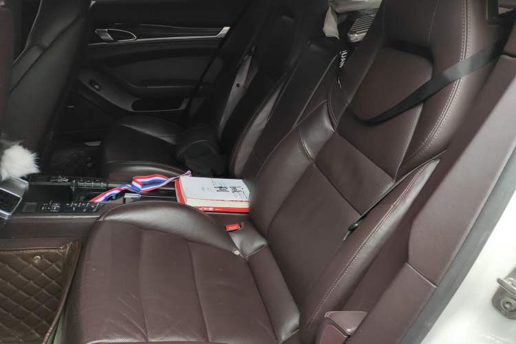 Used Porsche Panamera 2014 Panamera 4 3.0T Left Rear Seat