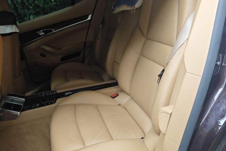 Used Porsche Panamera 2014 Panamera 3.0T Left Rear Seat