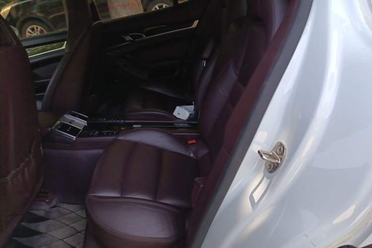 Used Porsche Panamera 2014 Panamera 3.0T Left Rear Seat