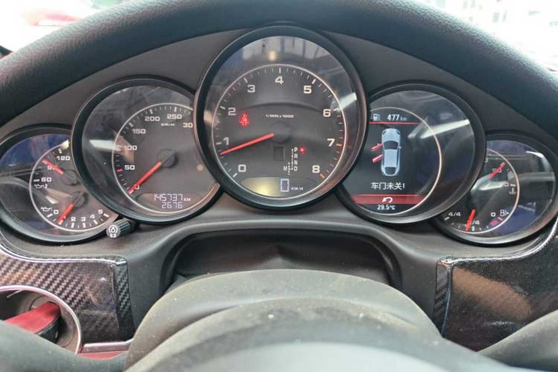 Used Porsche Panamera 2014 Panamera 4 3.0T Odometer Close Up