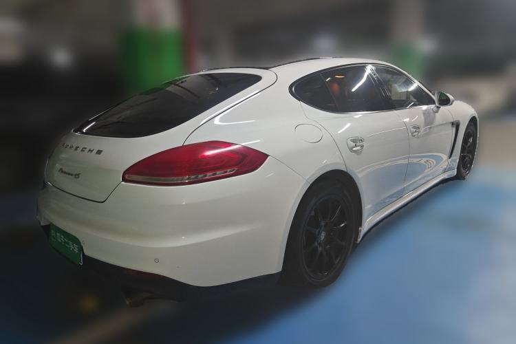 Used Porsche Panamera 2014 Panamera 4 3.0T Rear Right 45 Deg