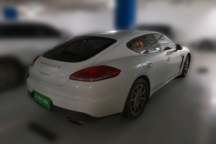 Used Porsche Panamera 2014 Panamera 3.0T Rear Right 45 Deg