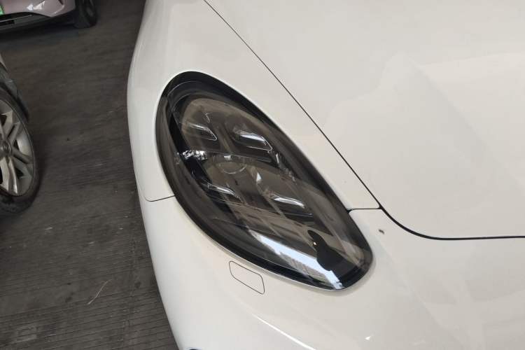 Used Porsche Panamera 2014 Panamera 4 3.0T Right Front Headlight