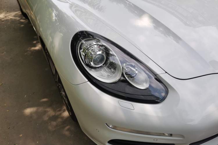 Used Porsche Panamera 2014 Panamera 3.0T Right Front Headlight