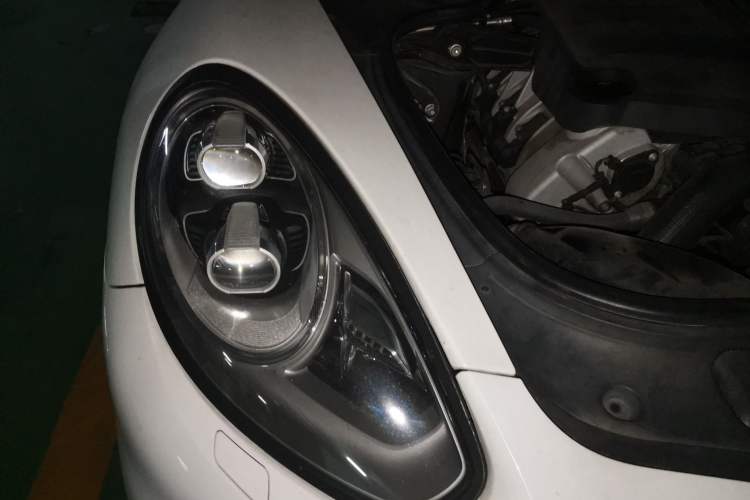 Used Porsche Panamera 2014 Panamera 4 3.0T Right Front Headlight