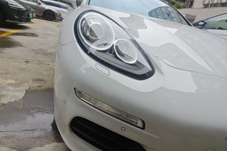 Used Porsche Panamera 2014 Panamera 3.0T Right Front Headlight