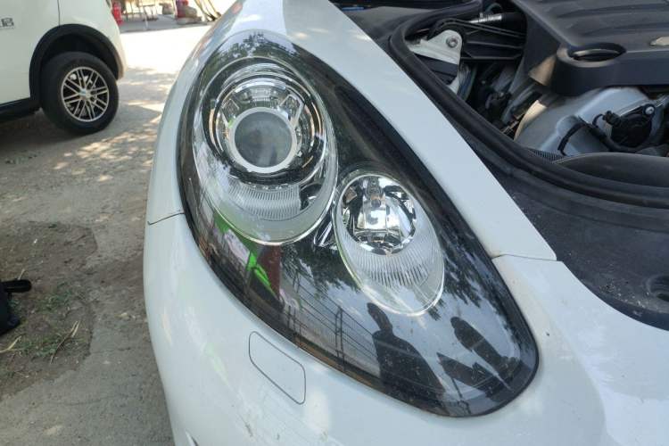 Used Porsche Panamera 2014 Panamera 4 3.0T Right Front Headlight