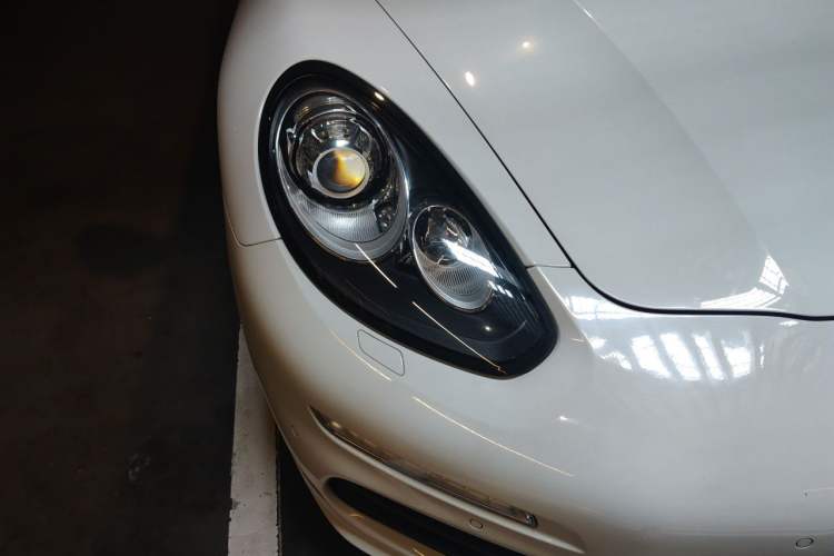 Used Porsche Panamera 2014 Panamera 3.0T Right Front Headlight