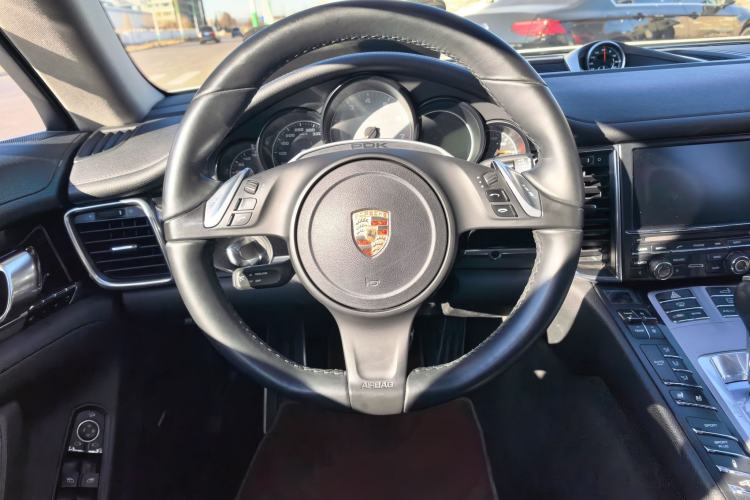Used Porsche Panamera 2014 Panamera S Executive 3.0T Steering Wheel