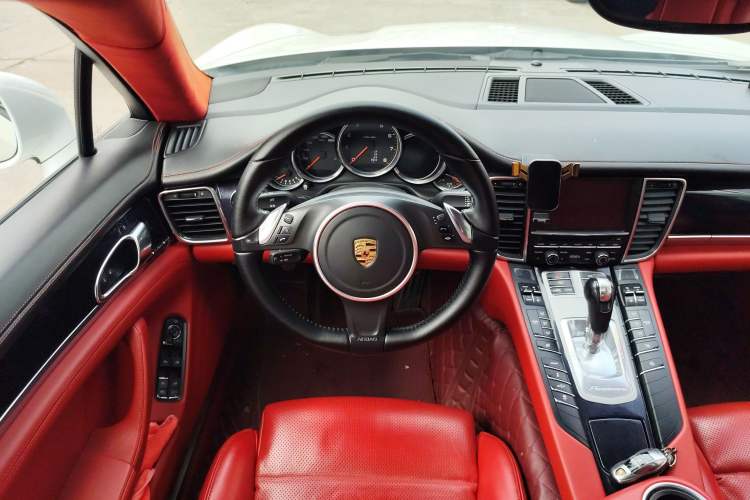 Used Porsche Panamera 2014 Panamera 3.0T Steering Wheel