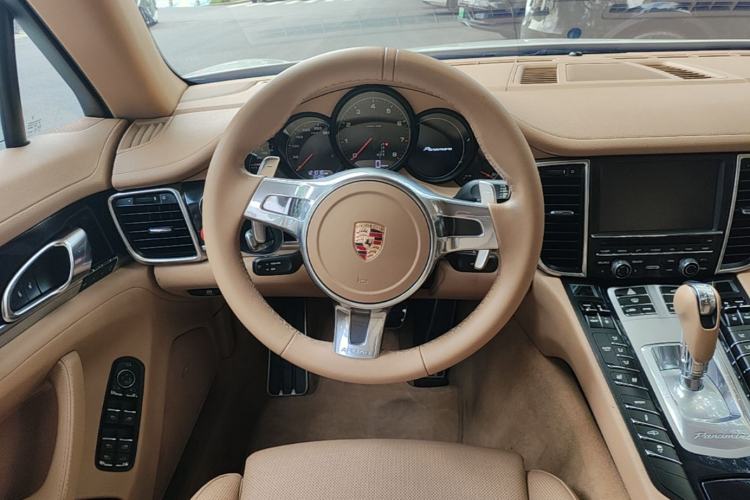 Used Porsche Panamera 2014 Panamera 3.0T Steering Wheel