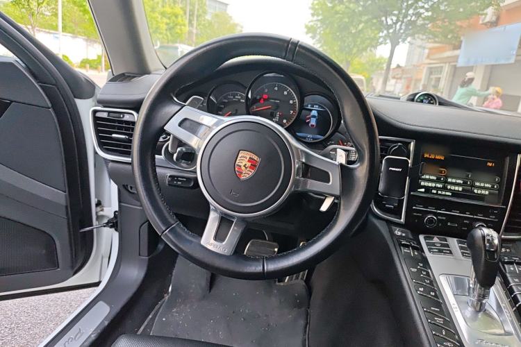 Used Porsche Panamera 2014 Panamera Executive 3.0T Steering Wheel