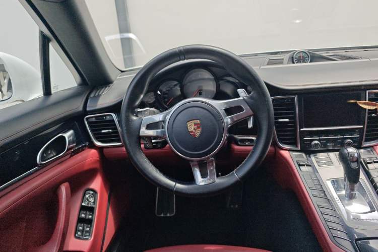 Used Porsche Panamera 2014 Panamera 4S Executive 3.0T Steering Wheel