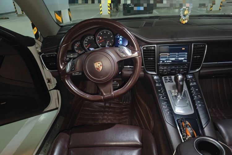Used Porsche Panamera 2014 Panamera 4 Executive 3.0T Steering Wheel