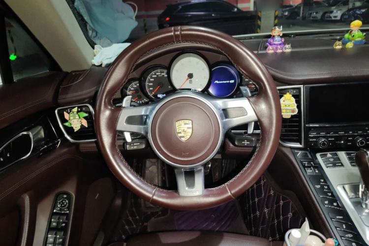 Used Porsche Panamera 2014 Panamera 4S Sport Edition 3.0T Steering Wheel
