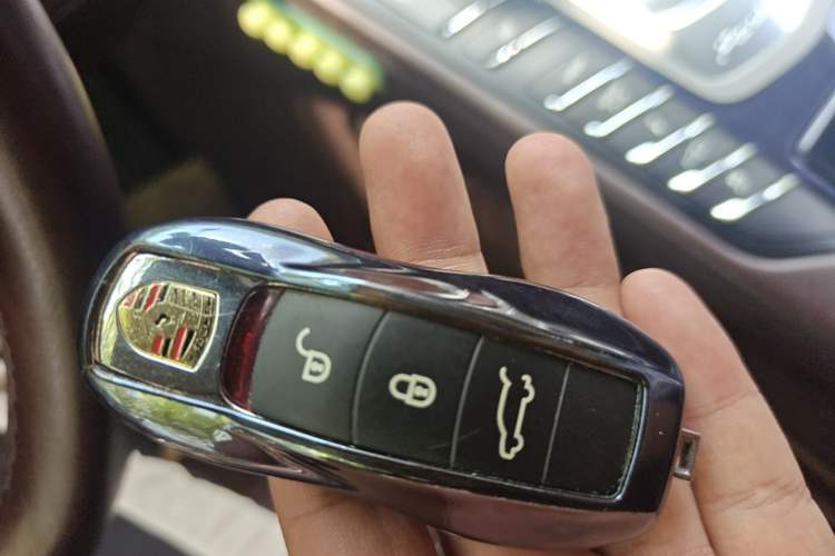 Used Porsche Panamera 2014 Panamera 4 3.0T Vehicle Key