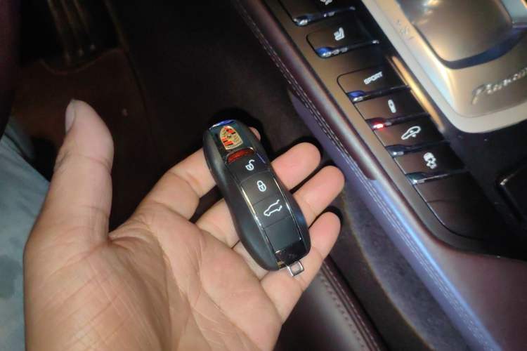Used Porsche Panamera 2014 Panamera 3.0T Vehicle Key