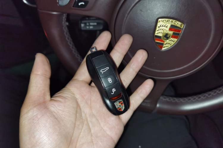 Used Porsche Panamera 2014 Panamera 4 Executive 3.0T Vehicle Key