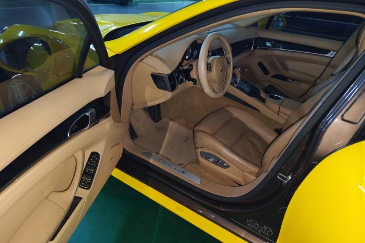 Used Porsche Panamera 2014 Panamera S Executive 3.0T Driver Seat