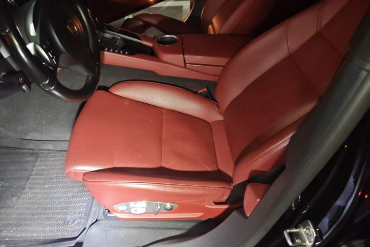 Used Porsche Panamera 2016 Panamera Executive Edition 3.0T Left Front Seat