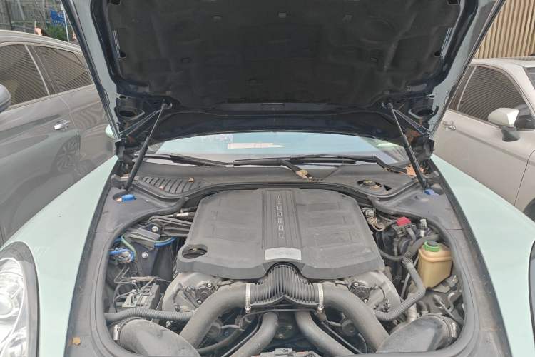 Used Porsche Panamera 2016 Panamera Edition 3.0T Engine Bay
