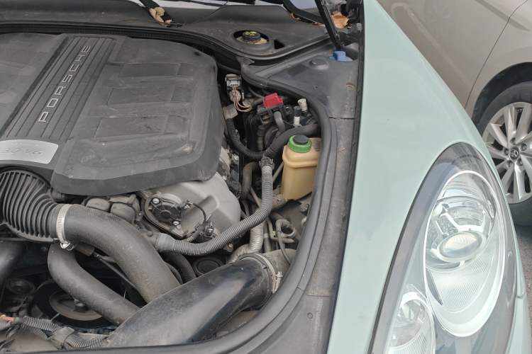 Used Porsche Panamera 2016 Panamera Edition 3.0T Engine Bay Left