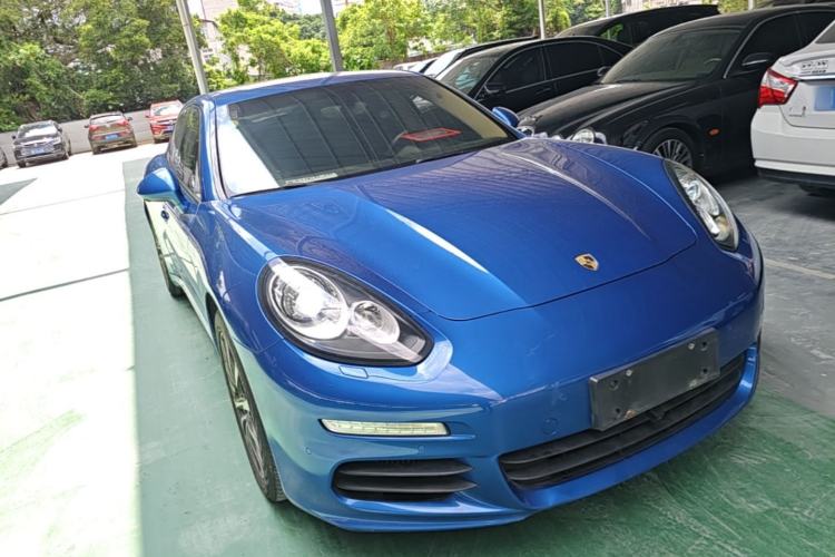 Used Porsche Panamera 2016 Panamera Edition 3.0T Front Right 45 Deg
