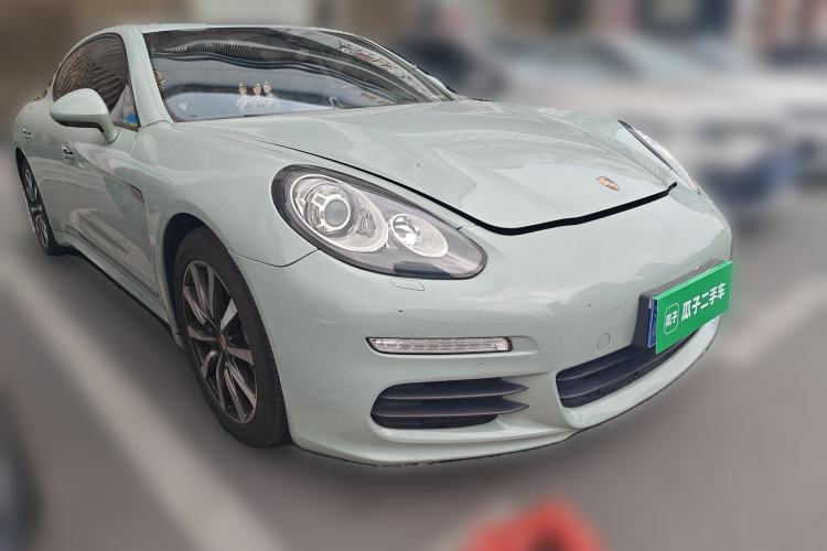 Used Porsche Panamera 2016 Panamera Edition 3.0T Front Right 45 Deg
