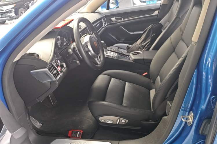 Used Porsche Panamera 2016 Panamera Edition 3.0T Left Front Seat