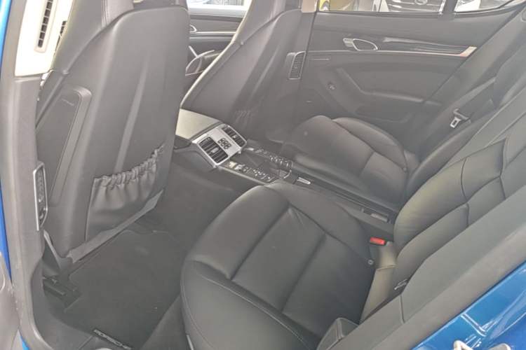 Used Porsche Panamera 2016 Panamera Edition 3.0T Left Rear Seat