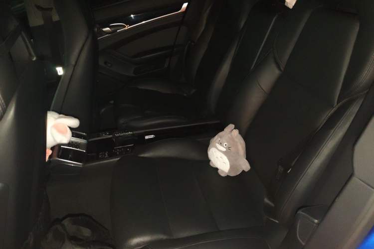 Used Porsche Panamera 2016 Panamera Edition 3.0T Left Rear Seat