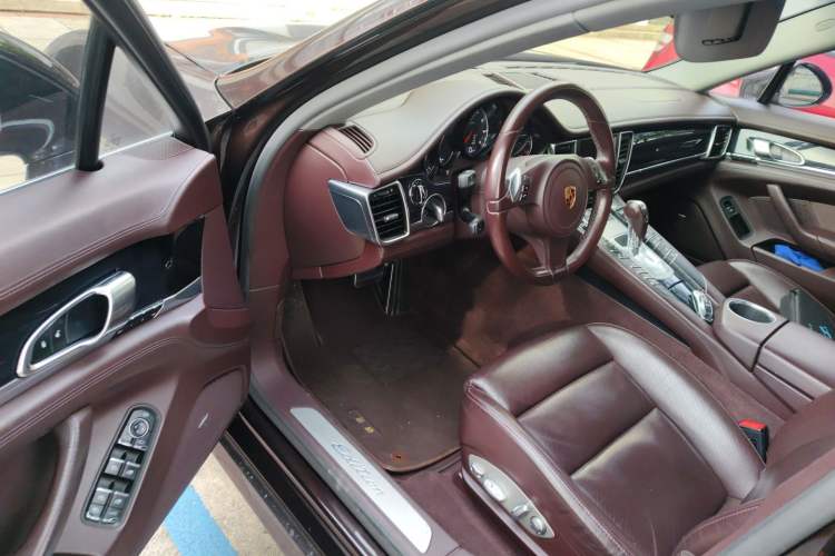 Used Porsche Panamera 2016 Panamera Executive Edition 3.0T Driver Seat