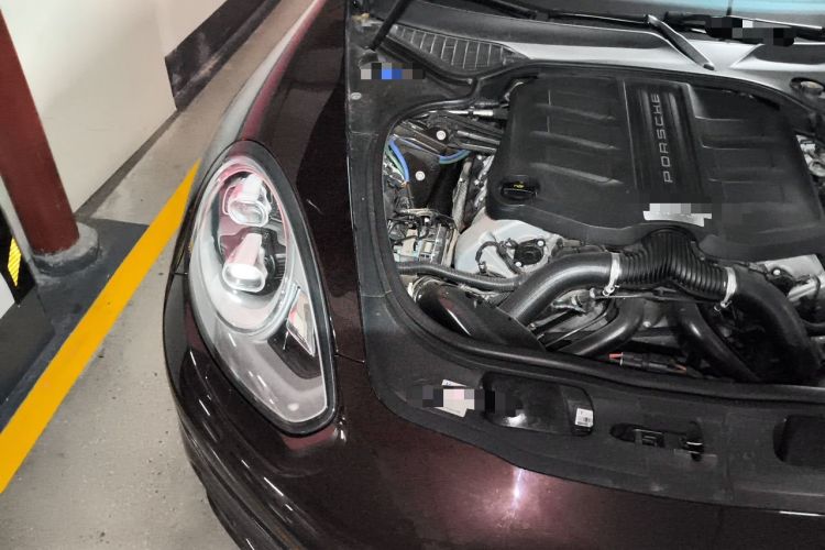 Used Porsche Panamera 2016 Panamera Executive Edition 3.0T Engine Bay Right