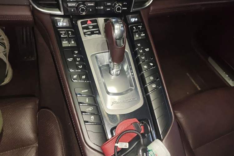 Used Porsche Panamera 2016 Panamera Executive Edition 3.0T Gear Lever