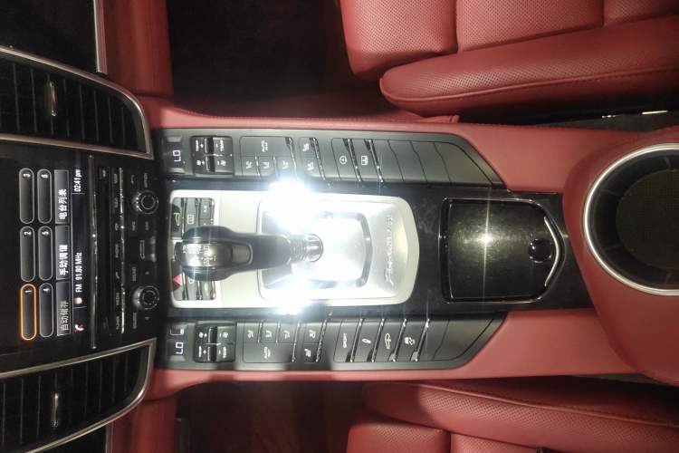 Used Porsche Panamera 2016 Panamera Edition 3.0T Gear Lever