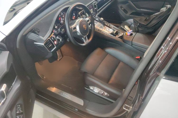 Used Porsche Panamera 2016 Panamera Edition 3.0T Interior 3