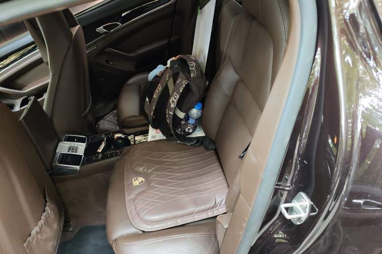 Used Porsche Panamera 2016 Panamera 4 Edition 3.0T Left Rear Seat