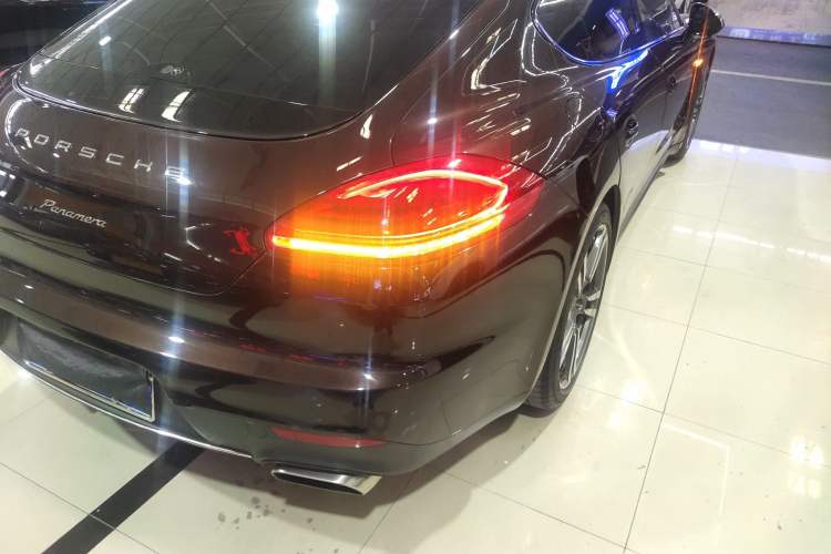 Used Porsche Panamera 2016 Panamera Edition 3.0T Right Rear Taillight