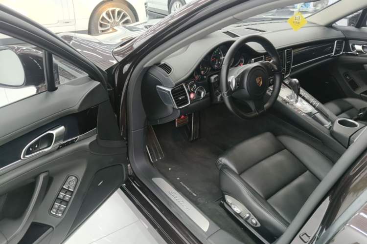 Used Porsche Panamera 2016 Panamera Edition 3.0T Driver Seat