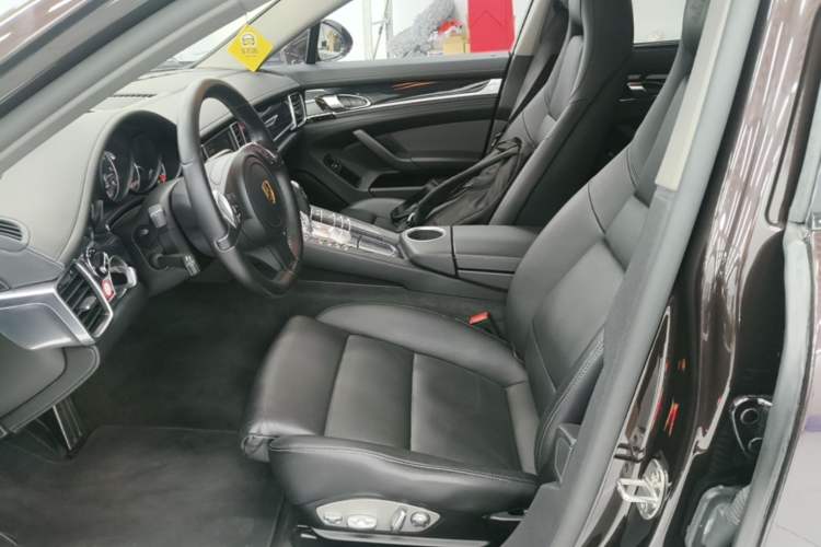Used Porsche Panamera 2016 Panamera Edition 3.0T Left Front Seat
