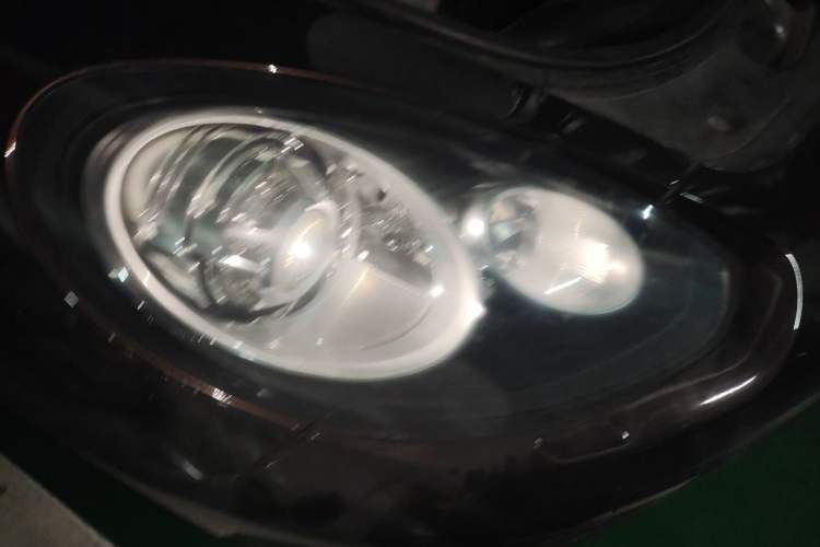 Used Porsche Panamera 2016 Panamera Executive Edition 3.0T Right Front Headlight