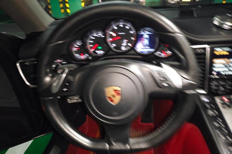 Used Porsche Panamera 2016 Panamera Executive Edition 3.0T Steering Wheel