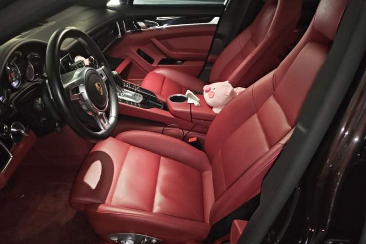 Used Porsche Panamera 2016 Panamera 4 Executive Edition 3.0T Left Front Seat