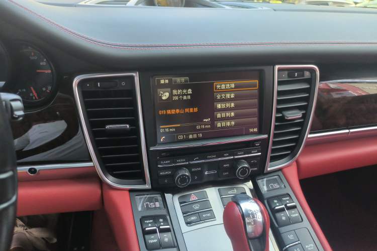 Used Porsche Panamera 2016 Panamera Edition 3.0T Audio And AC Panel