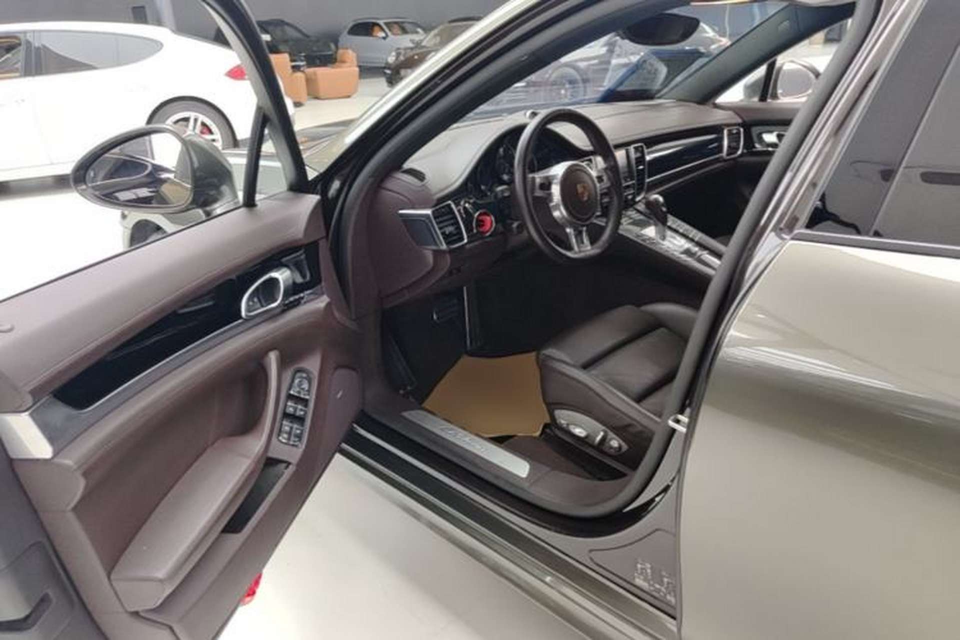 Used Porsche Panamera 2016 Panamera Edition 3.0T Driver Seat