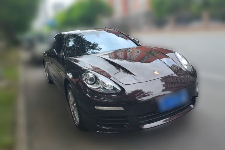 Used Porsche Panamera 2016 Panamera Edition 3.0T Front Right 45 Deg