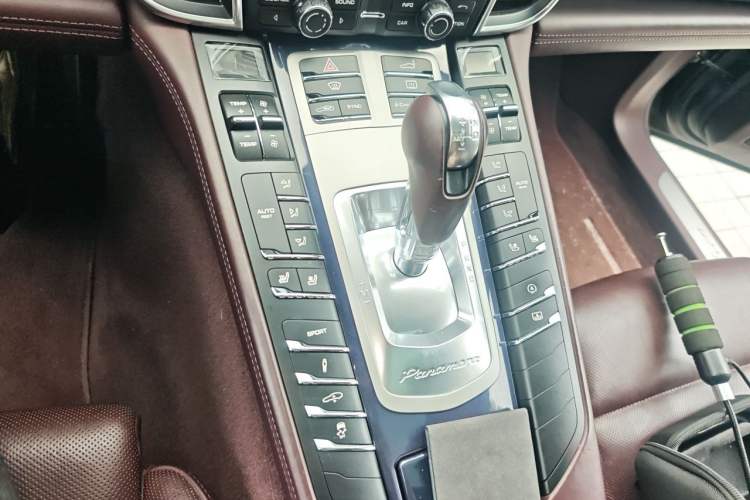Used Porsche Panamera 2016 Panamera Edition 3.0T Gear Lever