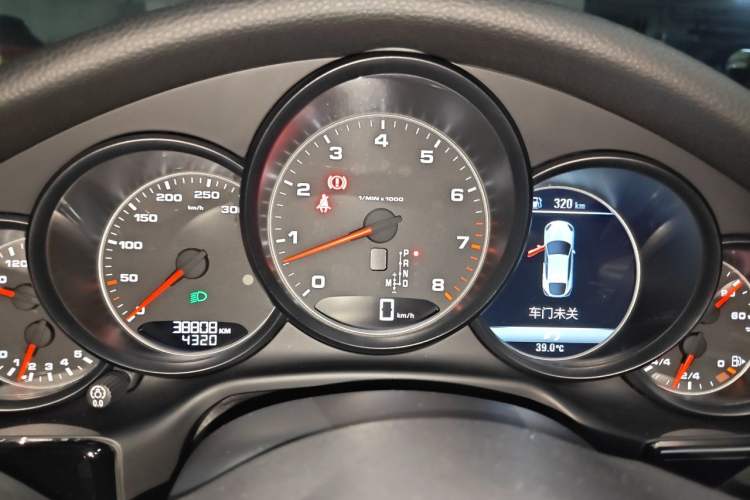 Used Porsche Panamera 2016 Panamera Executive Edition 3.0T Instrument Cluster